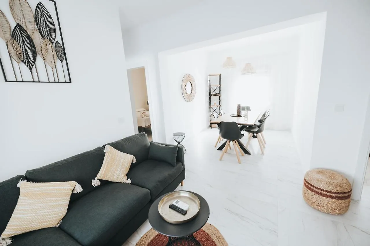 Shiny Nab Super Family Apartment Málaga